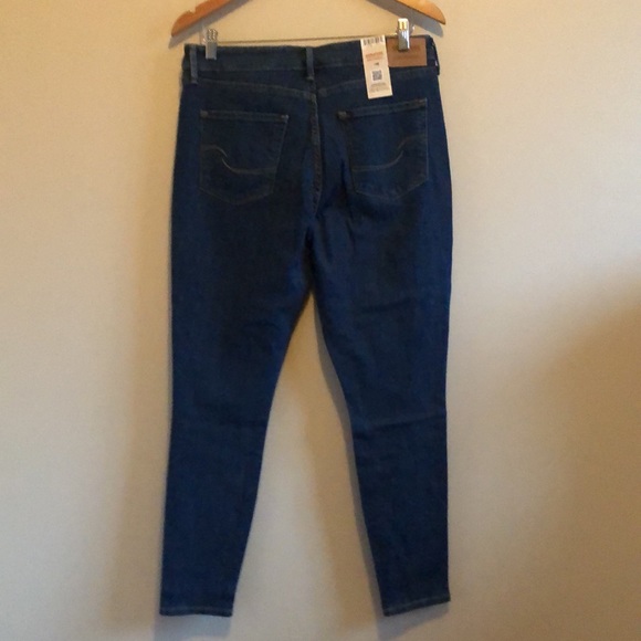 Signature by Levi high rise skinny jeans dark wash super stretch - Picture 7 of 9